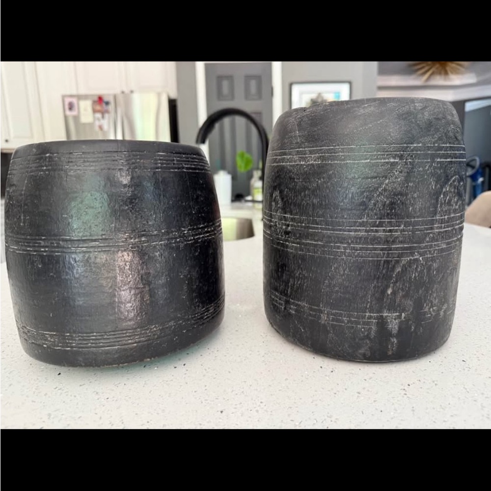 Elegant Black Home Accents Vases